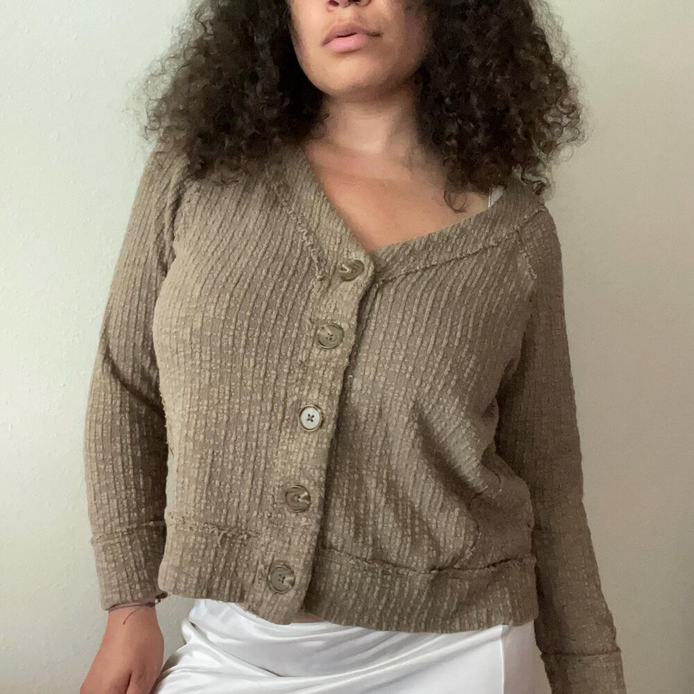 Y2K textured cotton blend cardigan earthy boho yoga minimalist